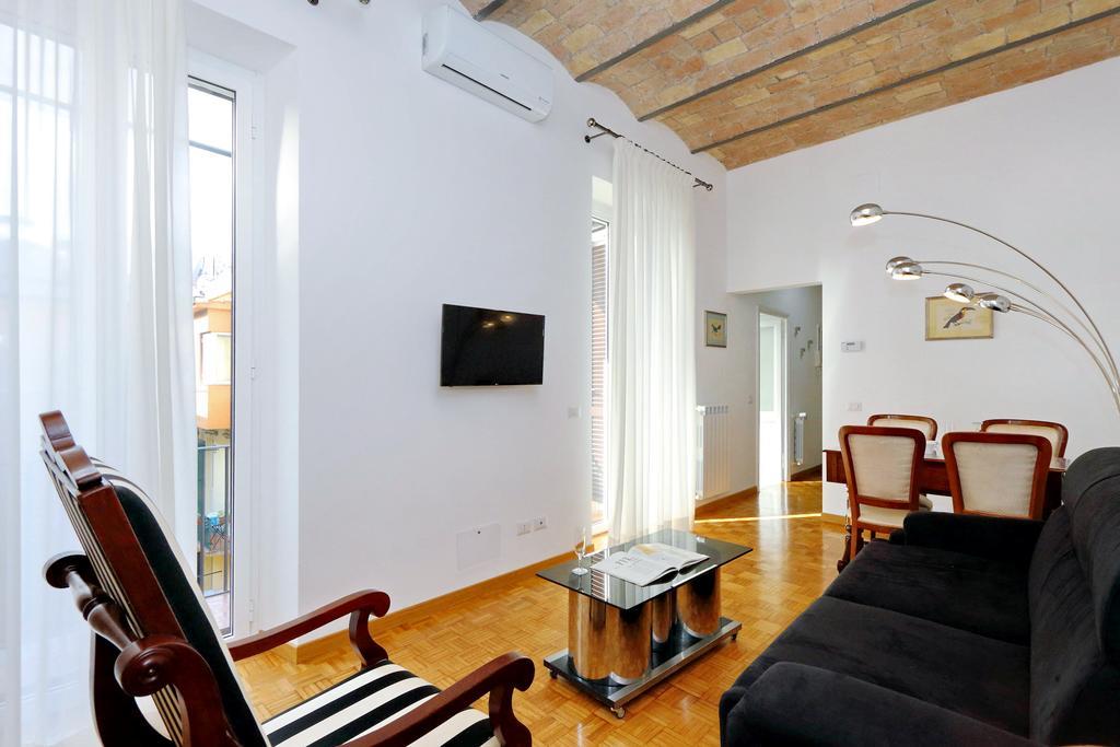 Penitenza Apartment Roma Esterno foto